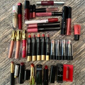 31 Lipsticks/gloss Bundle: Ellen Tracy, Lancôme, L’Oréal, 3D Glitzy, Sephora